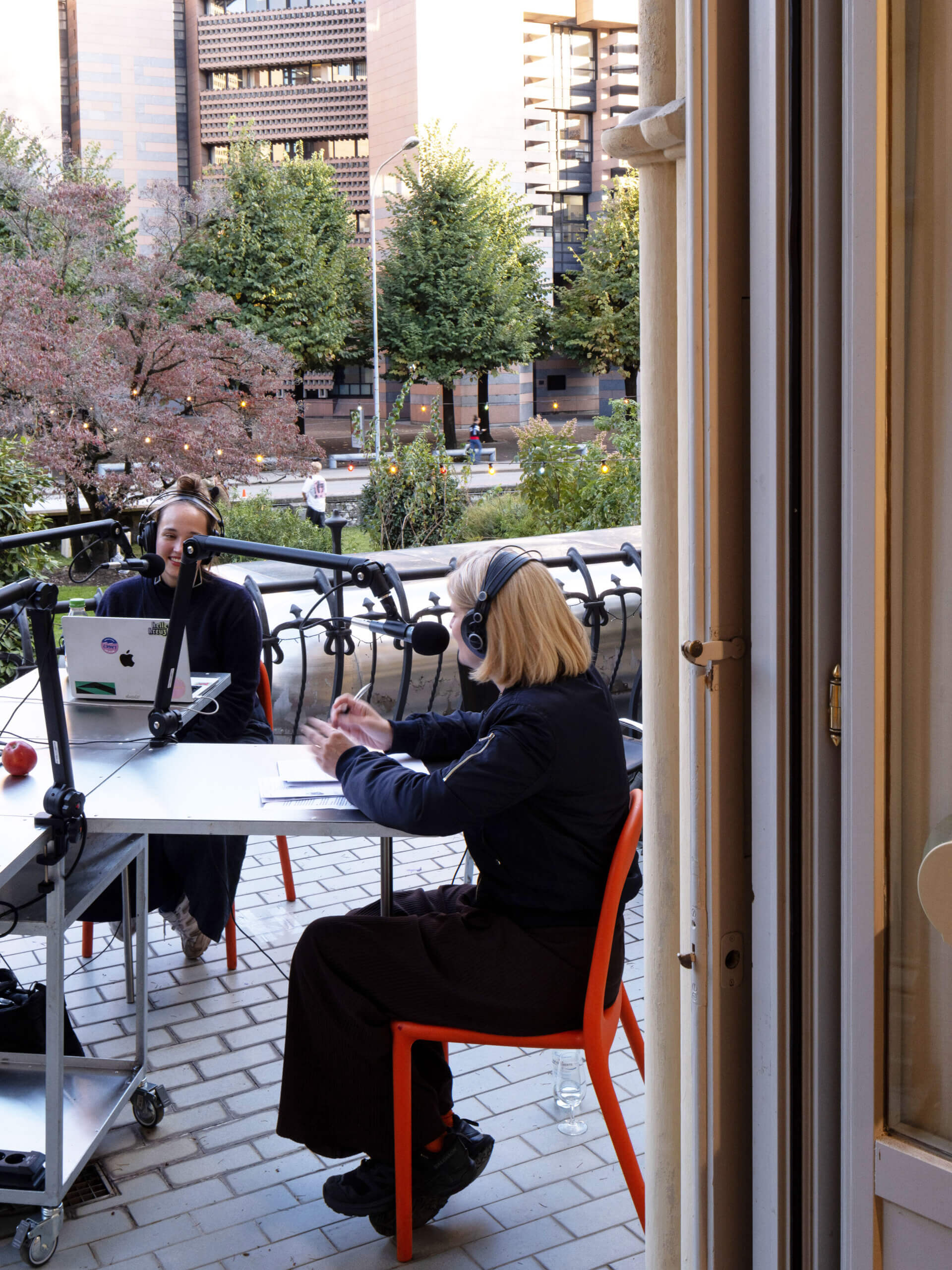 13Recording-Utopias_02